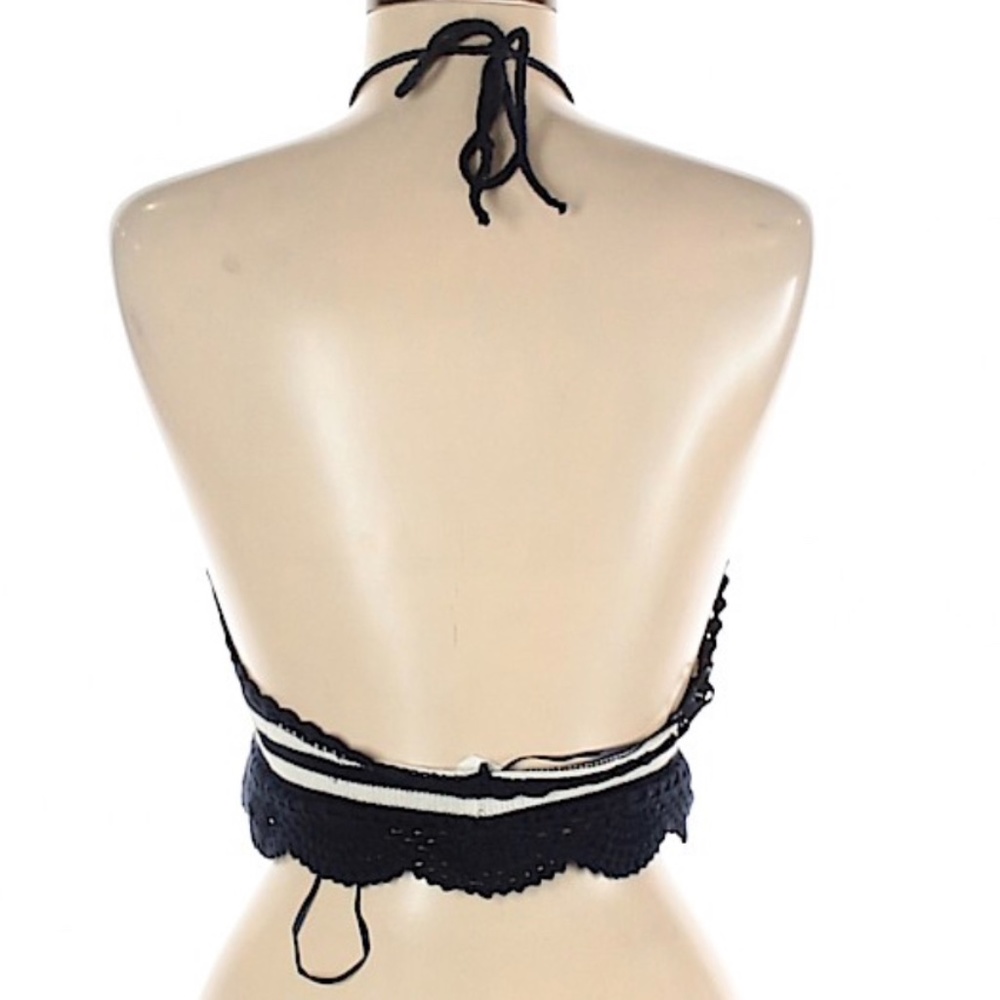 🍁 Atmosphere Stripe Halter Knit Top - Picture 2 of 5